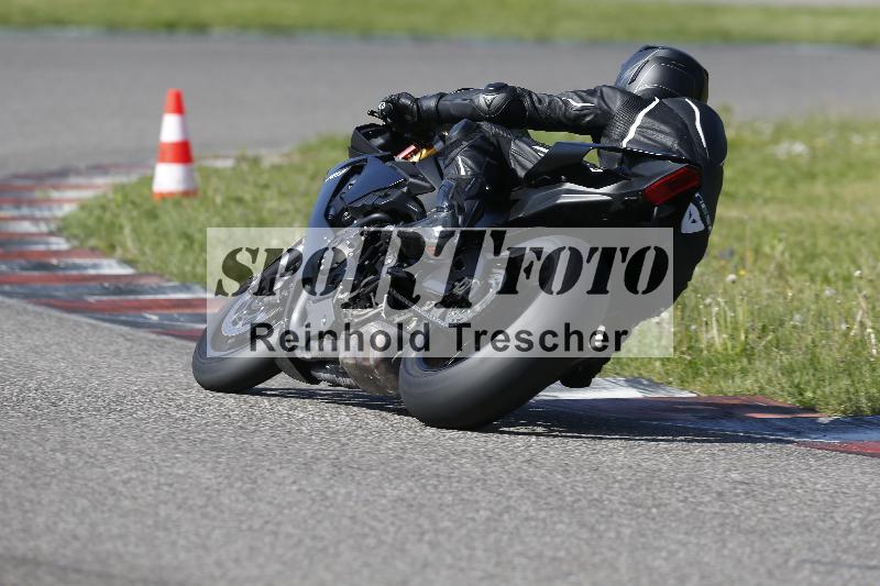 /12 30.04.2025 Speer Racing ADR/Gruppe rot/925